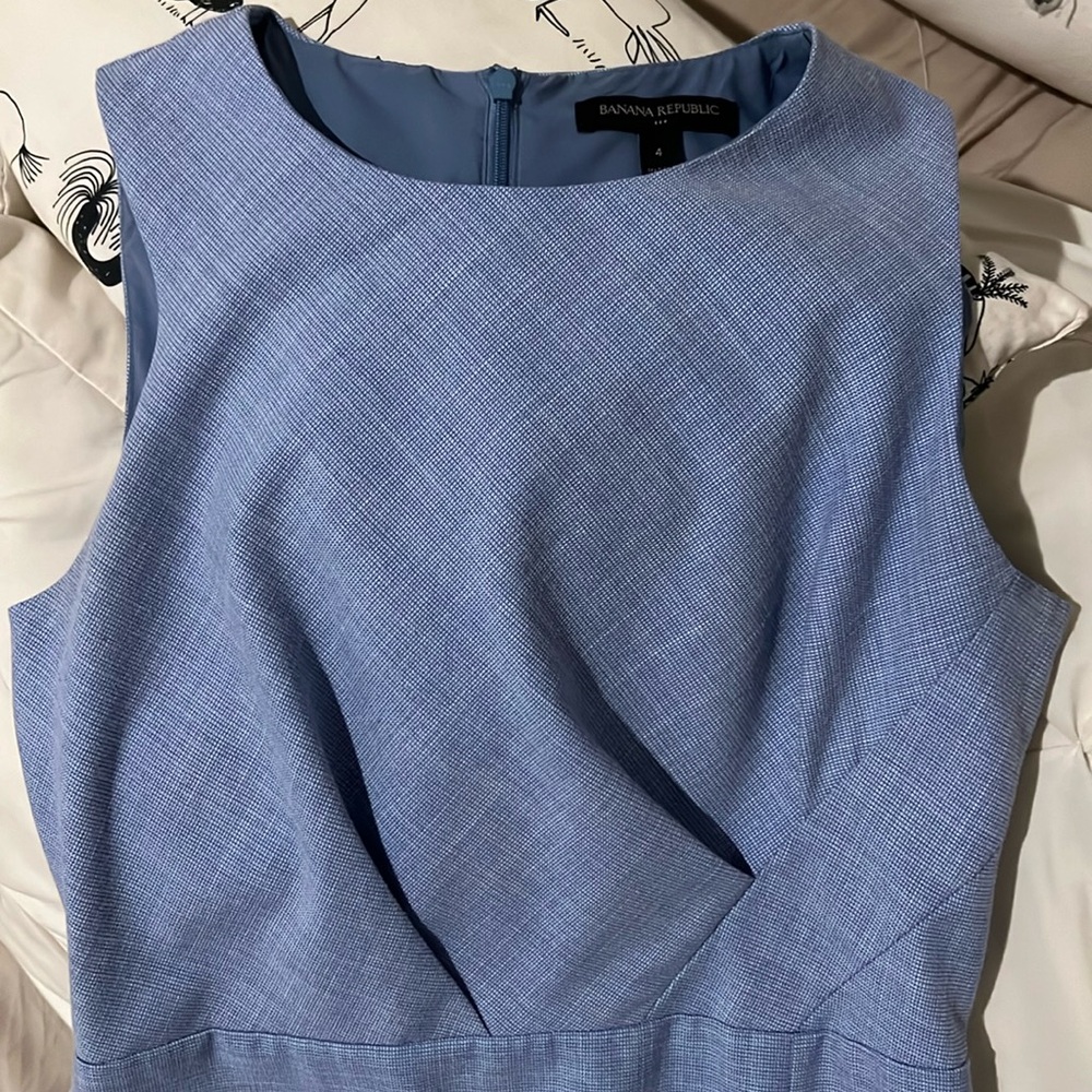 Gorgeous Banana Republic dress for work/brunch/showers!